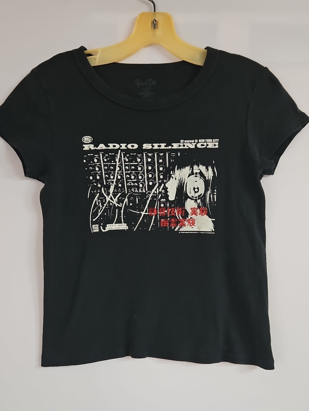 Brandy Melville By John Galt Radio Silence Graphic Tee